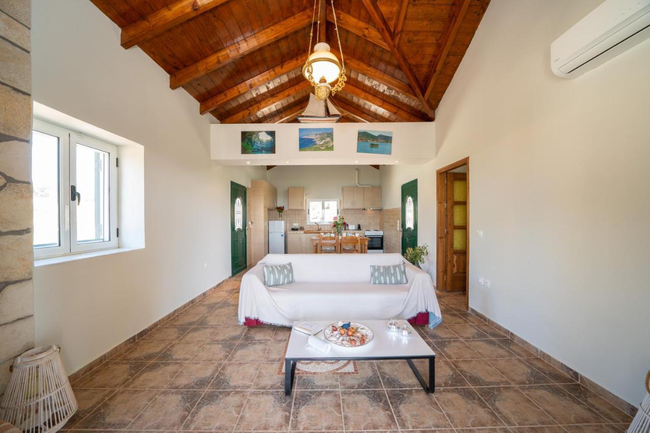 Stone Villa Eriphyle ,Private Witn Sunset View Фискардон Экстерьер фото